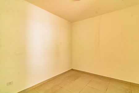 Quarto de casa para alugar com 1 quarto, 35m² em Vila Guarani (z Sul), São Paulo