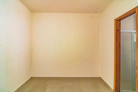 Quarto de casa para alugar com 1 quarto, 35m² em Vila Guarani (z Sul), São Paulo