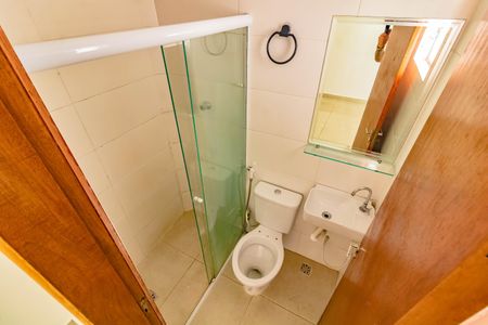 Banheiro Social de casa para alugar com 1 quarto, 35m² em Vila Guarani (z Sul), São Paulo