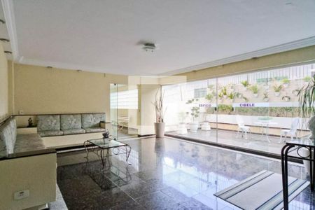 Apartamento para alugar com 70m², 2 quartos e 1 vagaHall social