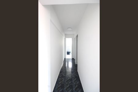 Apartamento para alugar com 70m², 2 quartos e 1 vagaCorredor