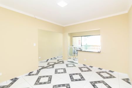 Sala de casa para alugar com 2 quartos, 130m² em Vila Regina ( Zona Leste), São Paulo