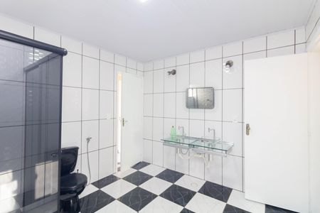 Casa para alugar com 130m², 2 quartos e 1 vaga Casa para alugar com 130m², 2 quartos e 1 vagaBanheiro