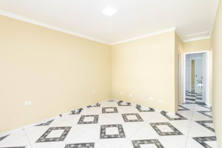 Casa para alugar com 2 quartos, 130m² em Vila Regina ( Zona Leste), São Paulo