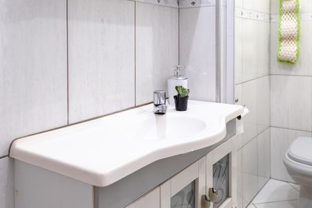 Casa à venda com 129m², 3 quartos e 2 vagasLavabo