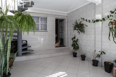 Casa à venda com 129m², 3 quartos e 2 vagasGaragem