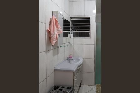 Casa à venda com 129m², 3 quartos e 2 vagasBanheiro 
