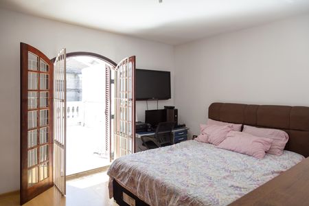 Casa à venda com 129m², 3 quartos e 2 vagasQuarto 1
