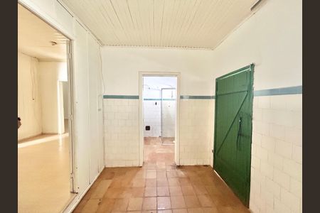 Casa à venda com 130m², 2 quartos e 1 vaga Casa à venda com 130m², 2 quartos e 1 vagaCozinha