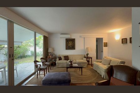 Casa à venda com 300m², 6 quartos e 3 vagasSala 1