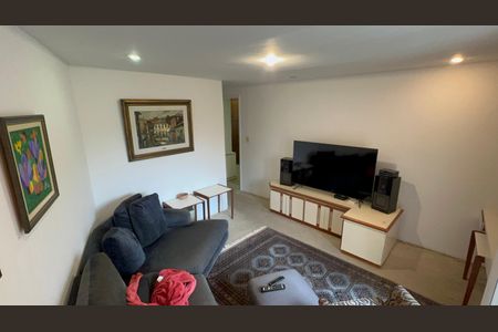 Casa à venda com 300m², 6 quartos e 3 vagasSuíte 3