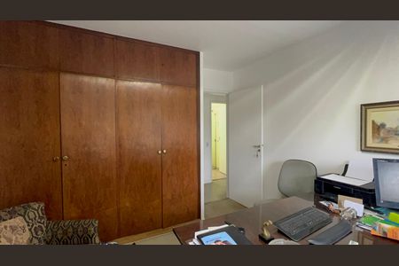 Casa à venda com 300m², 6 quartos e 3 vagasQuarto 3