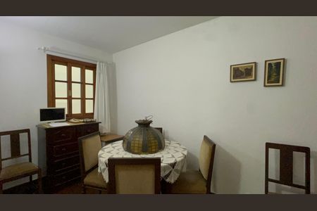 Casa à venda com 300m², 6 quartos e 3 vagasQuarto 1