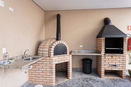 Apartamento à venda com 114m², 2 quartos e 1 vaga Apartamento à venda com 114m², 2 quartos e 1 vagaÁrea comum - Churrasqueira