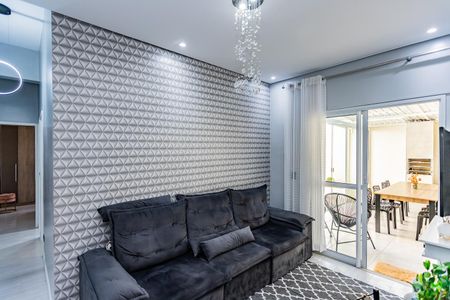 Apartamento à venda com 114m², 2 quartos e 1 vaga Apartamento à venda com 114m², 2 quartos e 1 vagaSala