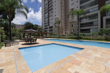 Apartamento para alugar com 180m², 3 quartos e 3 vagas Apartamento para alugar com 180m², 3 quartos e 3 vagasPiscina