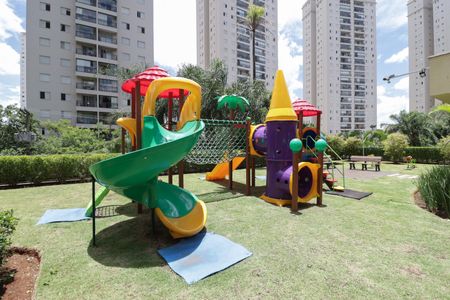 Apartamento para alugar com 180m², 3 quartos e 3 vagas Apartamento para alugar com 180m², 3 quartos e 3 vagasPlayground