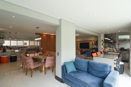 Apartamento para alugar com 180m², 3 quartos e 3 vagas Apartamento para alugar com 180m², 3 quartos e 3 vagasVaranda/Churrasqueira