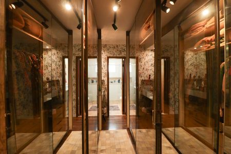 Apartamento para alugar com 180m², 3 quartos e 3 vagas Apartamento para alugar com 180m², 3 quartos e 3 vagasSuíte 2