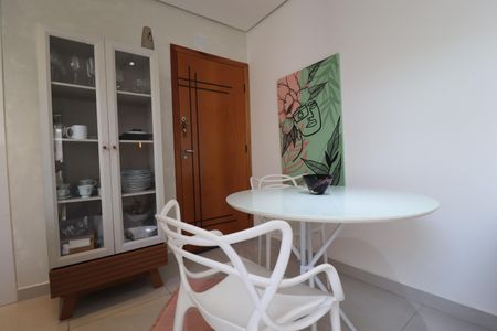 Apartamento para alugar com 38m², 2 quartos e 1 vagaSala