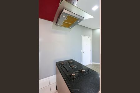 Cozinha de apartamento à venda com 2 quartos, 52m² em Jardim Monte Alegre, Taboão da Serra