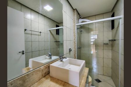 Apartamento para alugar com 60m², 2 quartos e 1 vagaBanheiro
