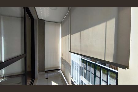 Apartamento para alugar com 55m², 1 quarto e 1 vagaVaranda