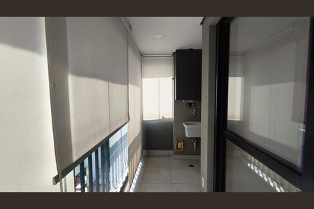 Apartamento para alugar com 55m², 1 quarto e 1 vagaVaranda