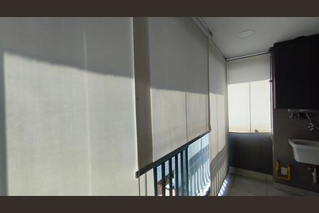 Apartamento para alugar com 55m², 1 quarto e 1 vagaVaranda