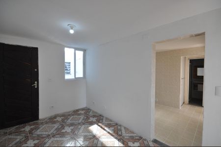 Sala de apartamento para alugar com 3 quartos, 58m² em Jardim Julieta, São Paulo