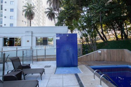 Apartamento à venda com 57m², 2 quartos e 2 vagasÁrea comum - Piscina