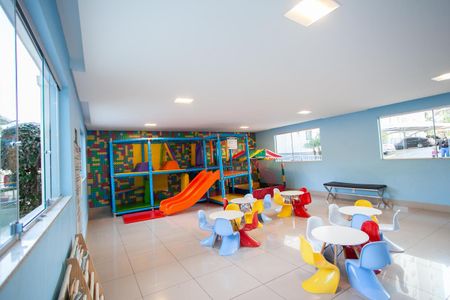 Apartamento à venda com 57m², 2 quartos e 2 vagasÁrea comum - Espaço Kids