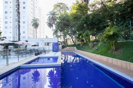 Apartamento à venda com 57m², 2 quartos e 2 vagasÁrea comum - Piscina