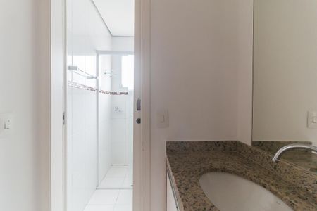 Apartamento para alugar com 60m², 2 quartos e 1 vagaBanheiro