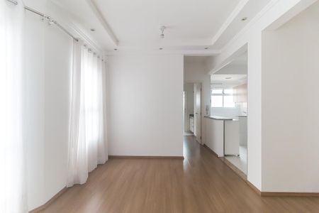 Sala de apartamento para alugar com 2 quartos, 60m² em Loteamento Mogilar, Mogi das Cruzes
