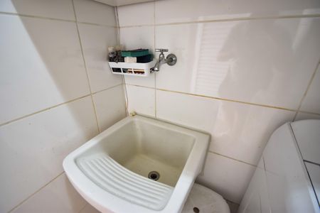 Casa de condomínio à venda com 132m², 3 quartos e 4 vagasÁrea de Serviço