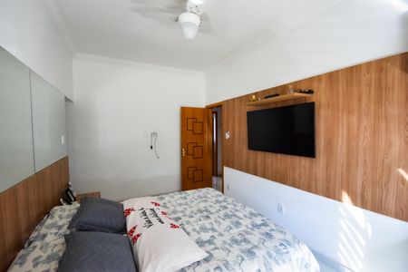 Casa de condomínio à venda com 132m², 3 quartos e 4 vagasSuíte