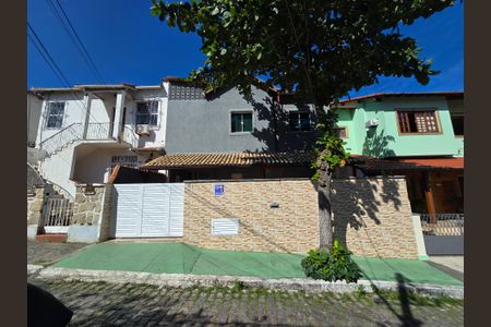 Casa de condomínio à venda com 132m², 3 quartos e 4 vagasFachada da Casa