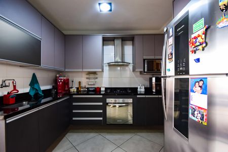 Casa de condomínio à venda com 132m², 3 quartos e 4 vagasCozinha