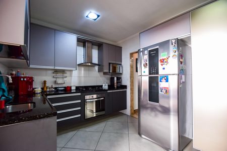 Casa de condomínio à venda com 132m², 3 quartos e 4 vagasCozinha