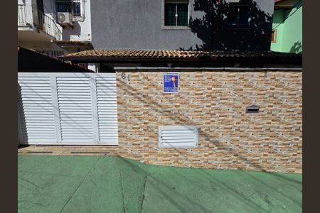 Casa de condomínio à venda com 132m², 3 quartos e 4 vagasPlaca 