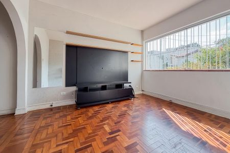 Casa para alugar com 350m², 3 quartos e 4 vagasSala