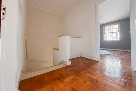 Casa para alugar com 350m², 3 quartos e 4 vagasCorredor