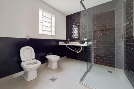 Casa para alugar com 350m², 3 quartos e 4 vagasBanheiro Social