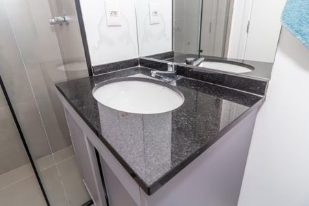 Studio para alugar com 30m², 1 quarto e 1 vaga Studio para alugar com 30m², 1 quarto e 1 vagaBanheiro