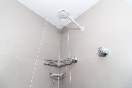 Studio para alugar com 30m², 1 quarto e 1 vaga Studio para alugar com 30m², 1 quarto e 1 vagaBanheiro