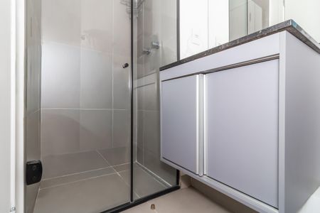 Studio para alugar com 30m², 1 quarto e 1 vaga Studio para alugar com 30m², 1 quarto e 1 vagaBanheiro