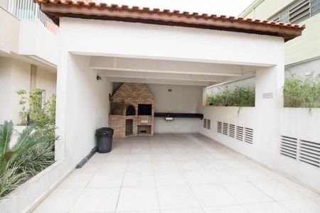 Apartamento à venda com 82m², 3 quartos e 2 vagas Apartamento à venda com 82m², 3 quartos e 2 vagasÁrea comum - Churrasqueira