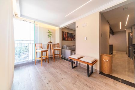 Apartamento à venda com 82m², 3 quartos e 2 vagas Apartamento à venda com 82m², 3 quartos e 2 vagasVaranda da Sala