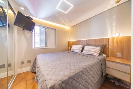 Apartamento à venda com 82m², 3 quartos e 2 vagas Apartamento à venda com 82m², 3 quartos e 2 vagasSuíte